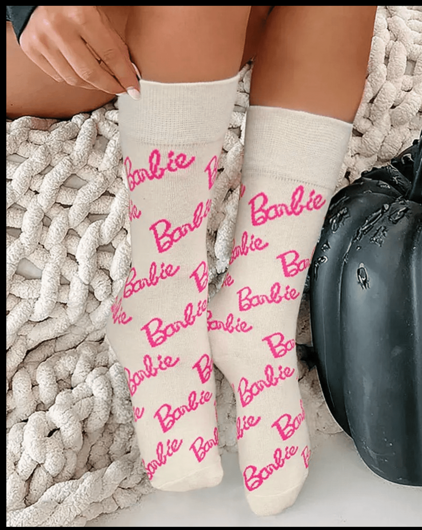 2 pairs of Barbie Printed Socks Novelty Funny Crew Ins Black and White Full Print Pink Letter Socks Medium Tube Sock Cotton